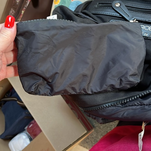 Sondra Roberts Squared Black Puffer Zipper Shoulder Tote Bag - Picture 8 of 10